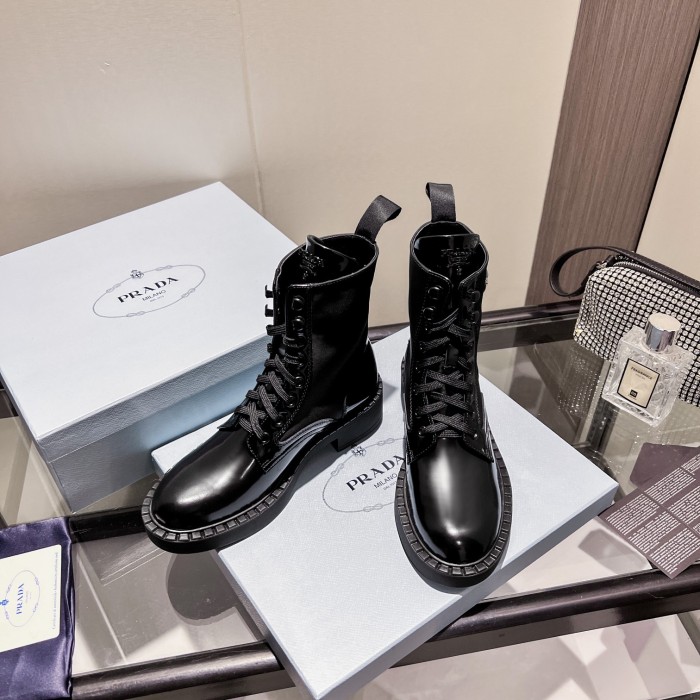 PRADA 005 boots XM023