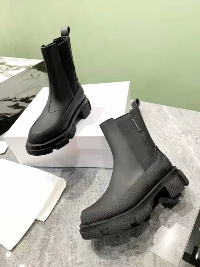 DIOR 001 boots XM053