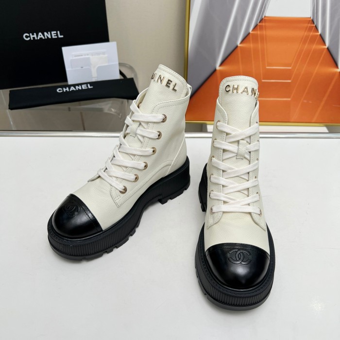 Chanel 001 boots XM053