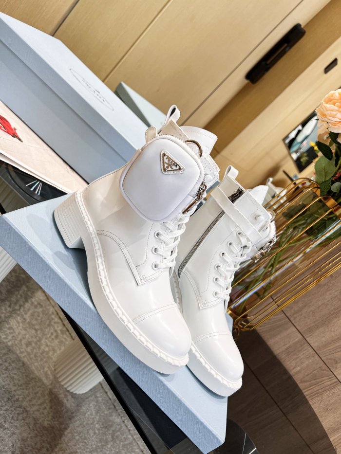 PRADA 003 boots XM053