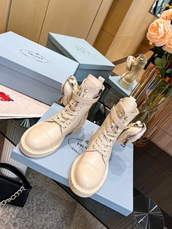 PRADA 003 boots XM053