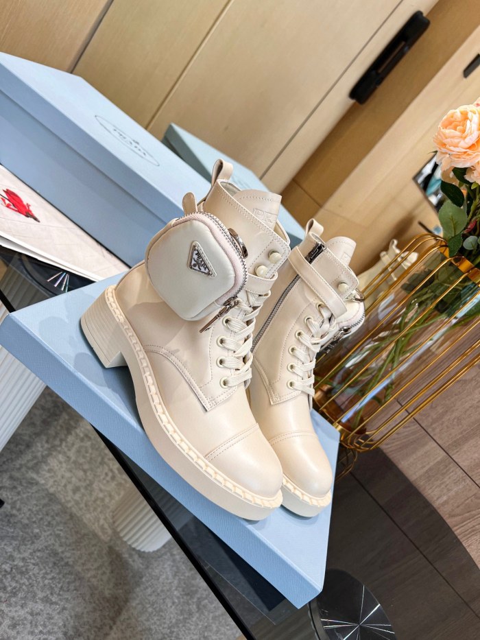 PRADA 003 boots XM053