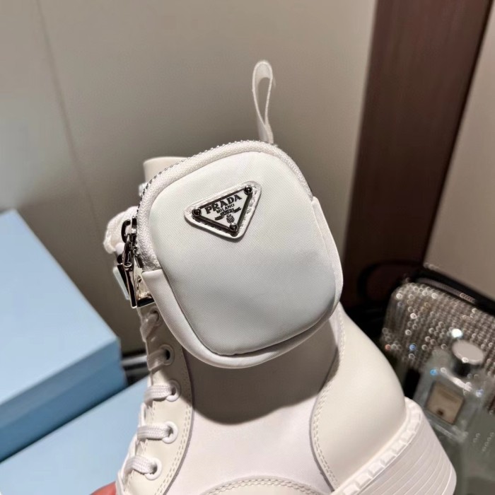 PRADA 004 boots XM053