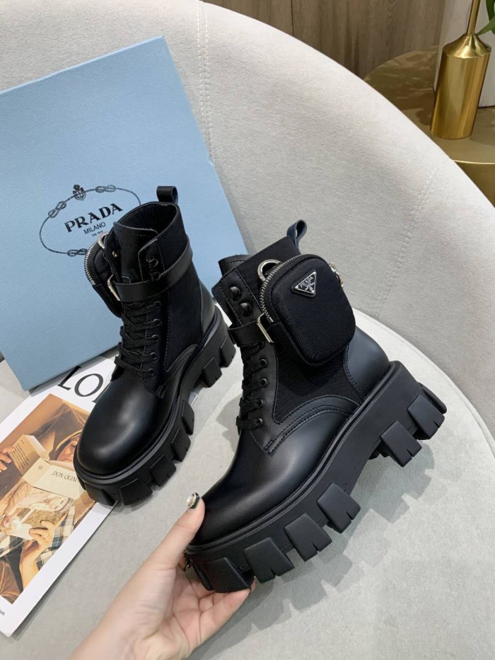 PRADA 001 boots XM023