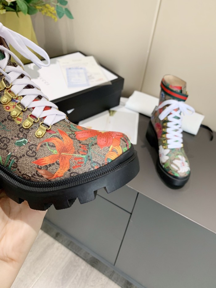 GUCCI 008 boots XM072