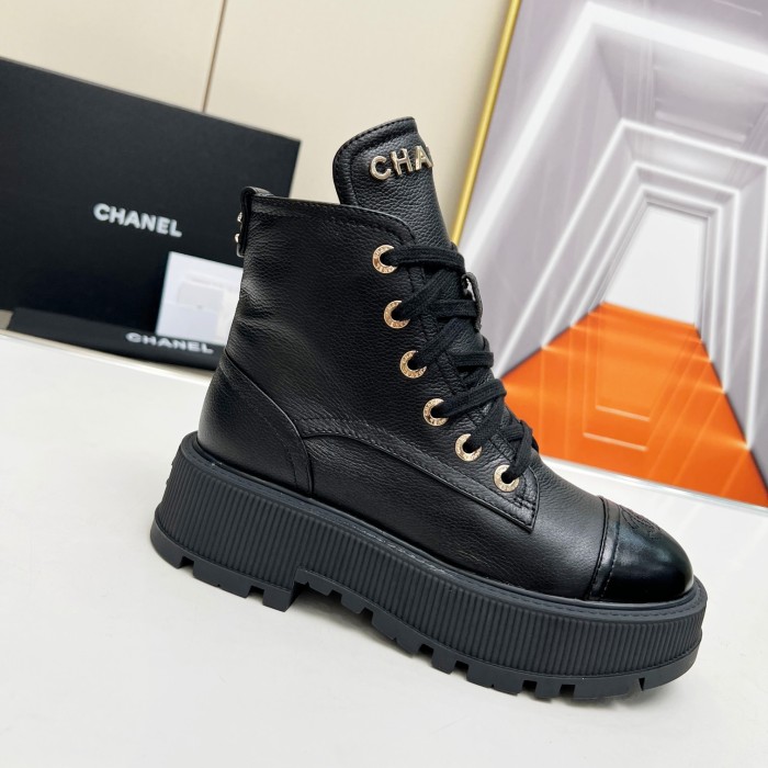 Chanel 001 boots XM053