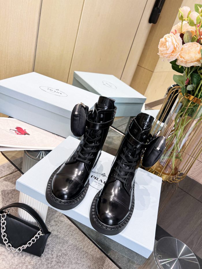 PRADA 003 boots XM053