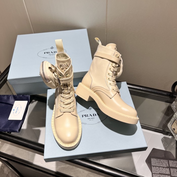 PRADA 004 boots XM053