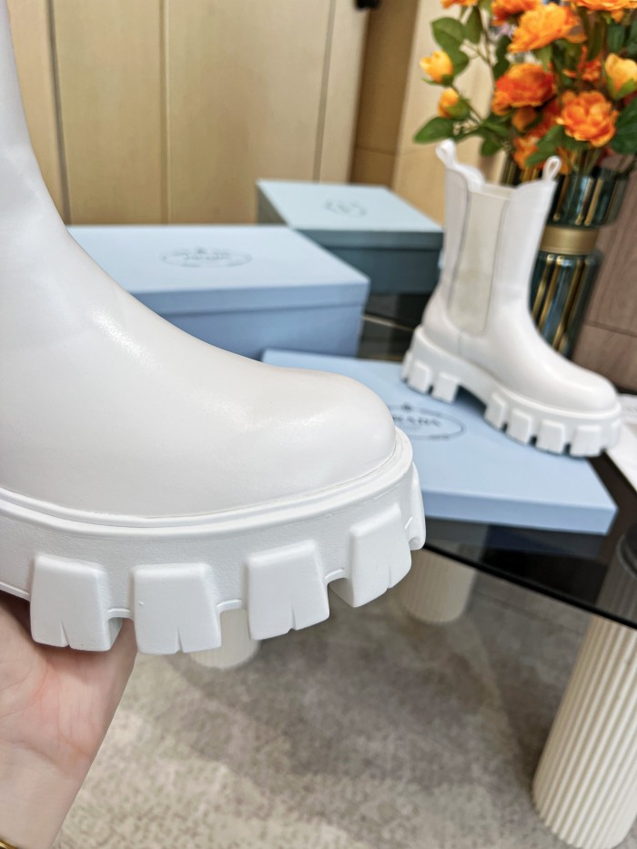 PRADA 008 boots XM043