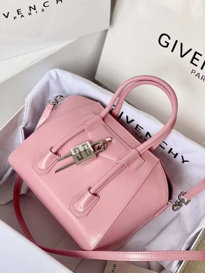 GIVENCHY Mini Antigona Lock Bag LM042 27cm
