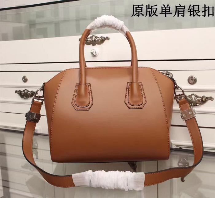 GIVENCHY Antigona Bag Brown LM022032042 20-33cm