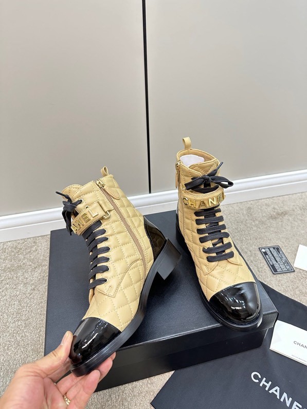 Chanel 006 boots XM093