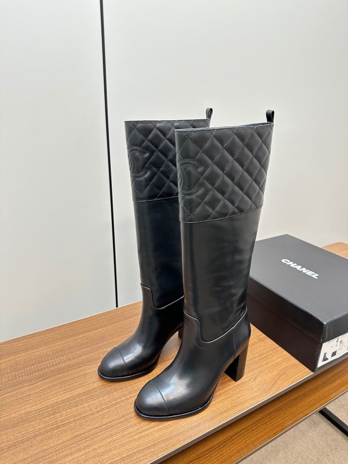 Chanel 008 boots XM015
