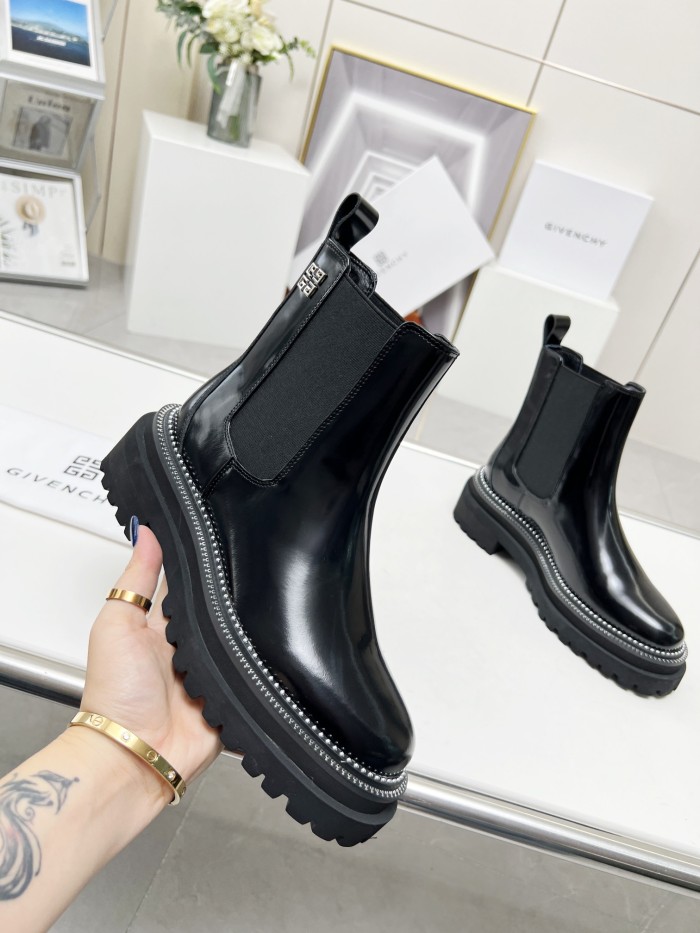 Givenchy 002 boots XM013004