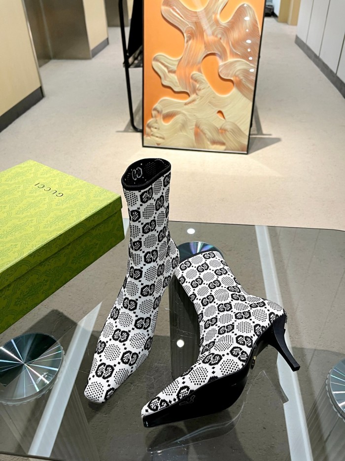 Gucci 014 boots XM082