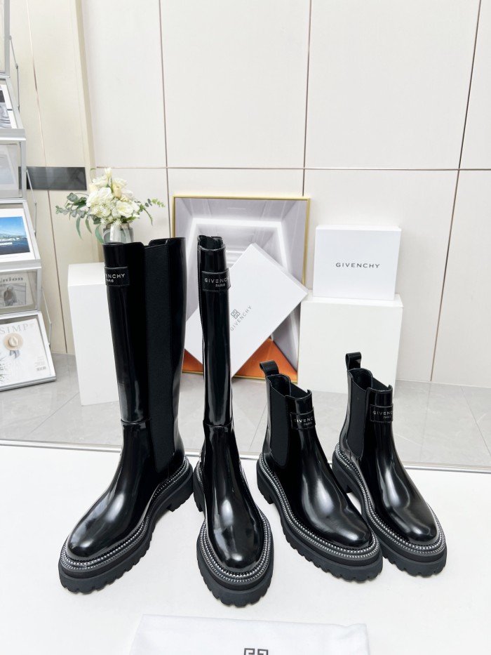 Givenchy 003 boots XM013004