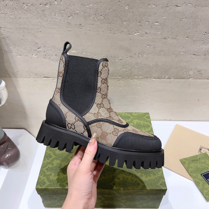 GUCCI shoes 016 XM562