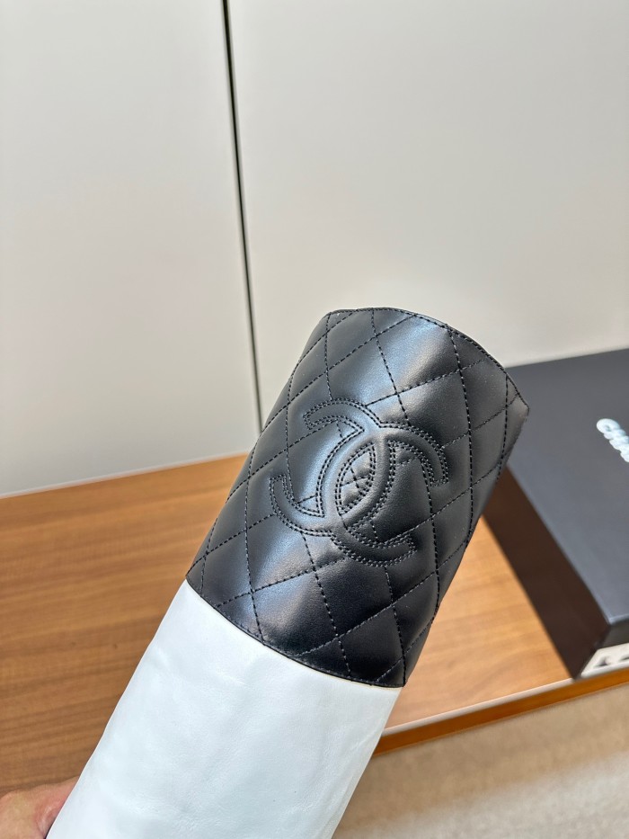 Chanel 008 boots XM015
