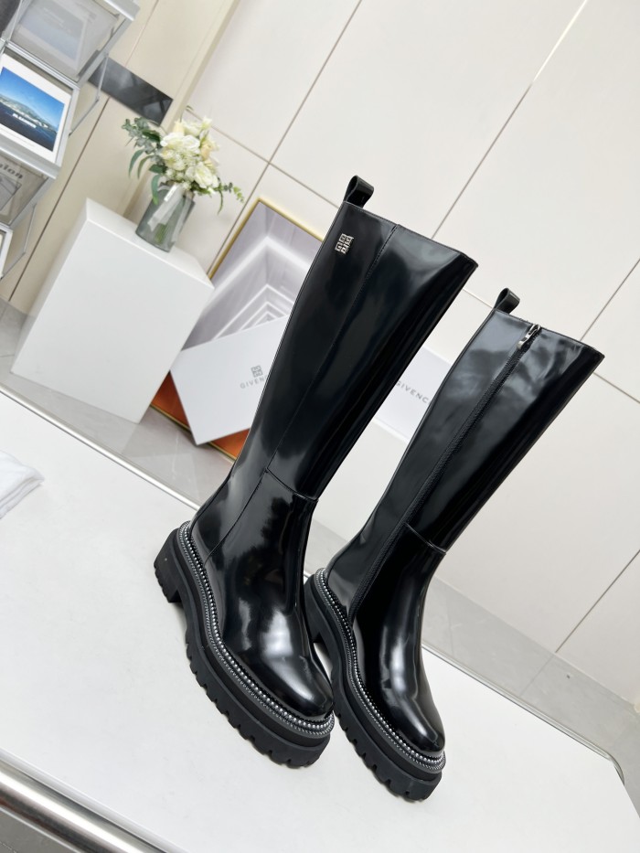 Givenchy 001 boots XM023004