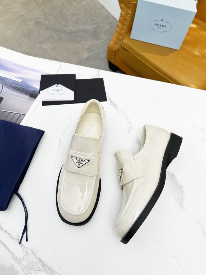 PRADA shoes 006 XM092