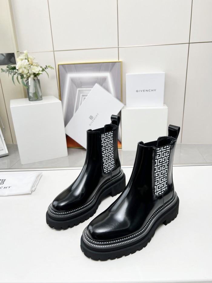 Givenchy 005 boots XM023