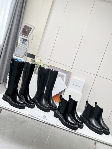 Givenchy 002 boots XM013004