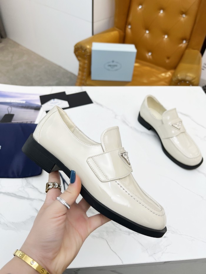 PRADA shoes 006 XM092