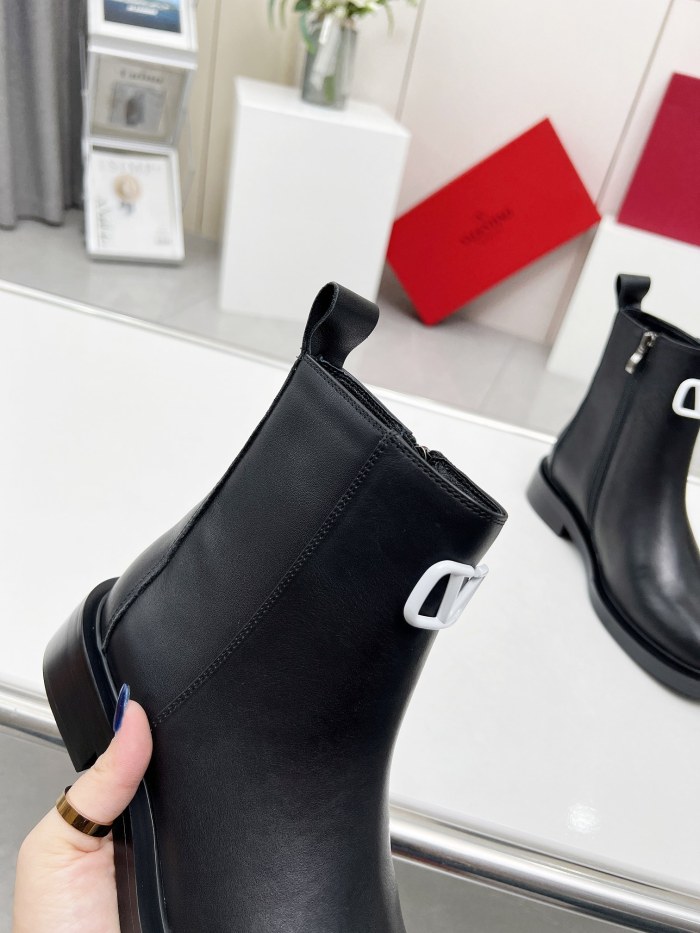 Valentino 001 boots XM023093