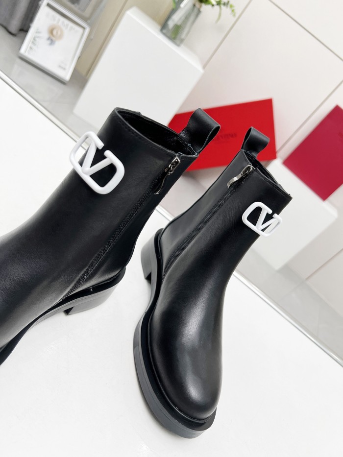 Valentino 001 boots XM023093