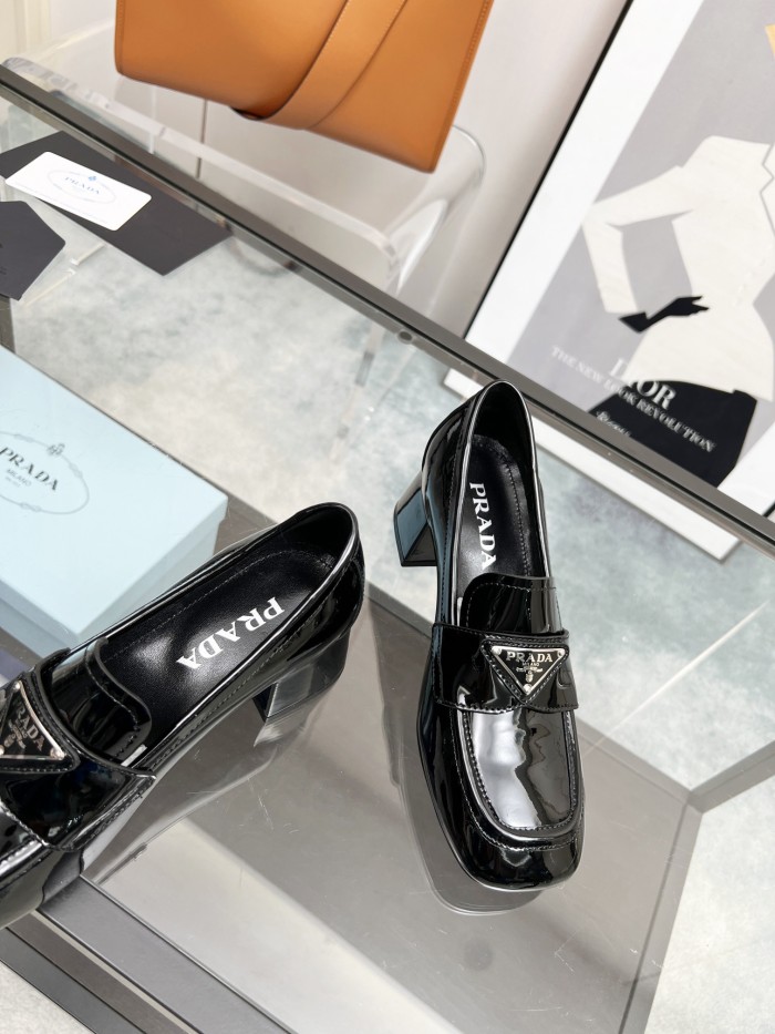 PRADA shoes 008 XM092