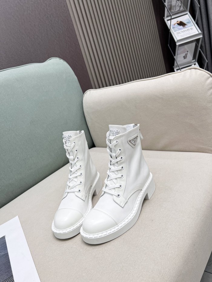 Prada 012 boots XM013