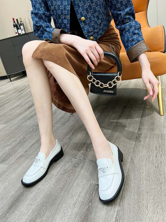 PRADA shoes 009 XM092