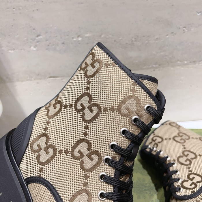 GUCCI shoes 016 XM562