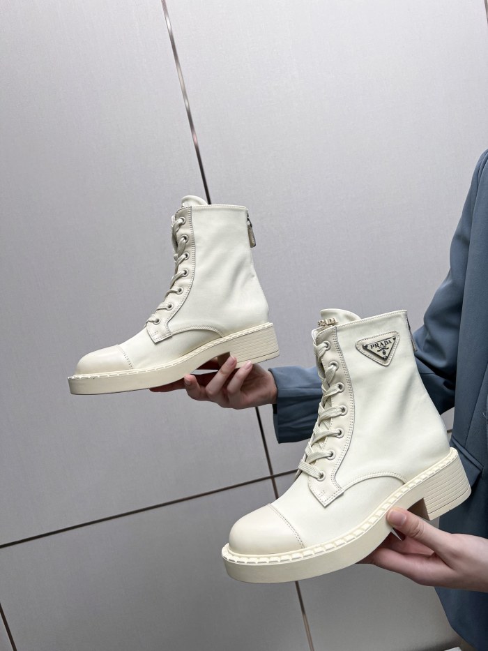 Prada 012 boots XM013
