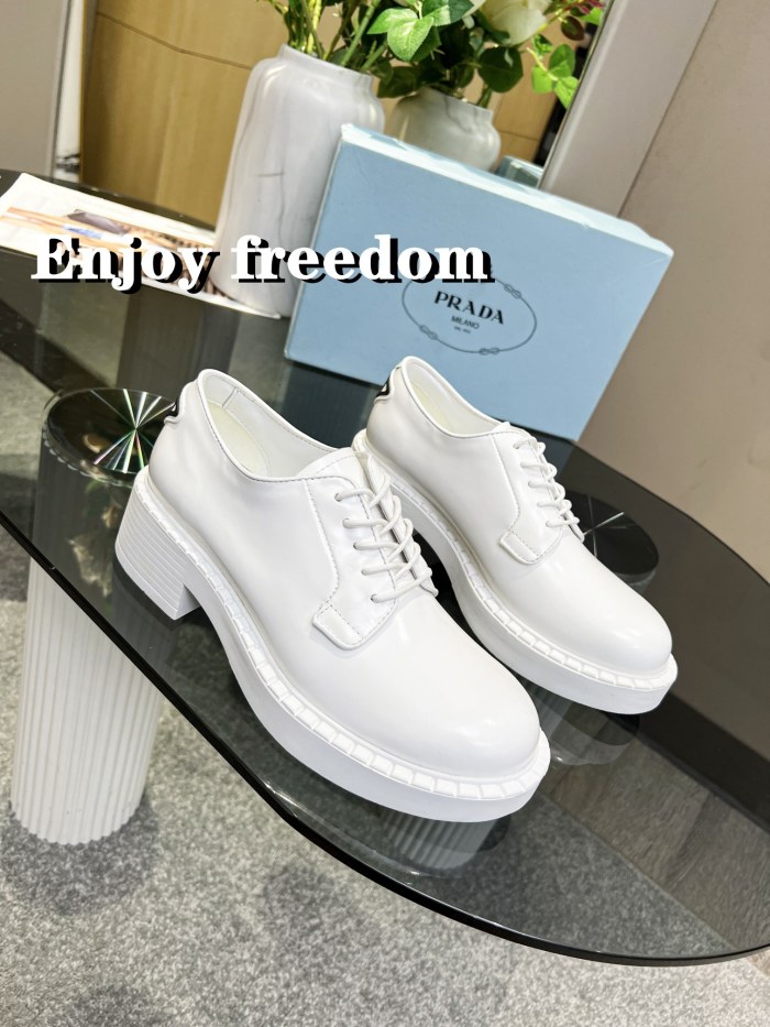 PRADA shoes 004 XM092