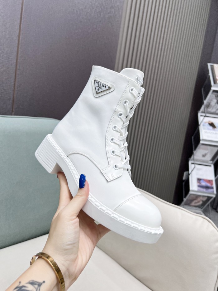Prada 012 boots XM013