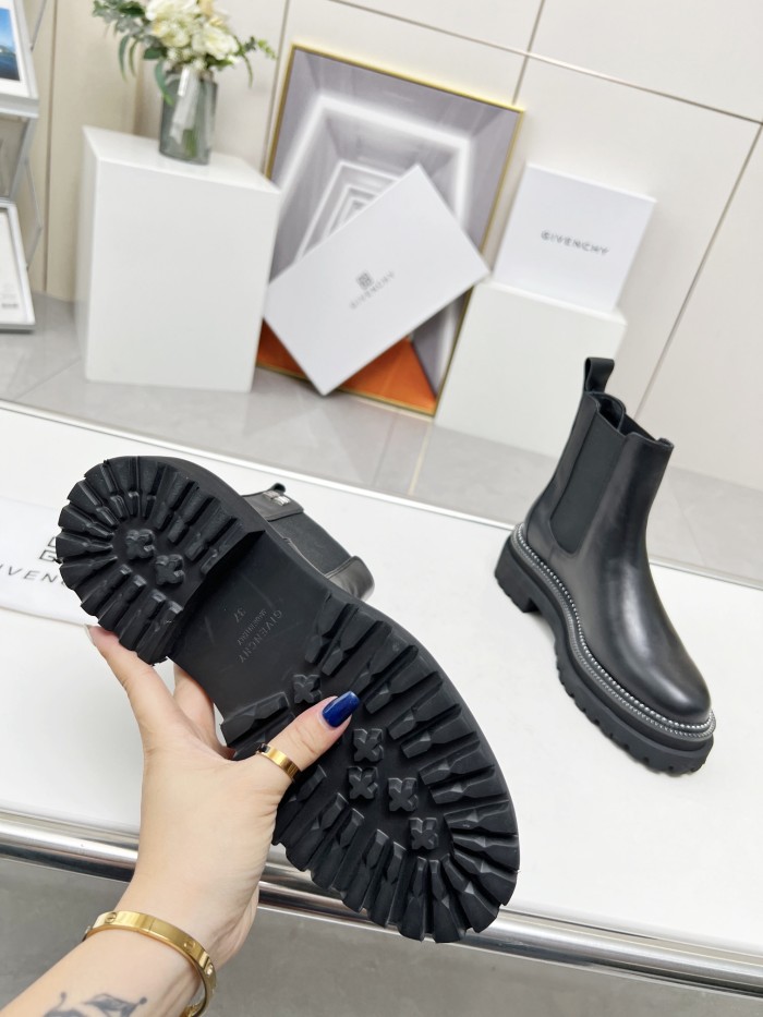 Givenchy 002 boots XM013004