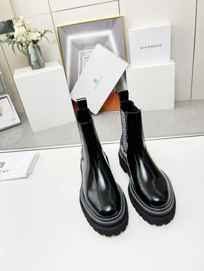 Givenchy 005 boots XM023