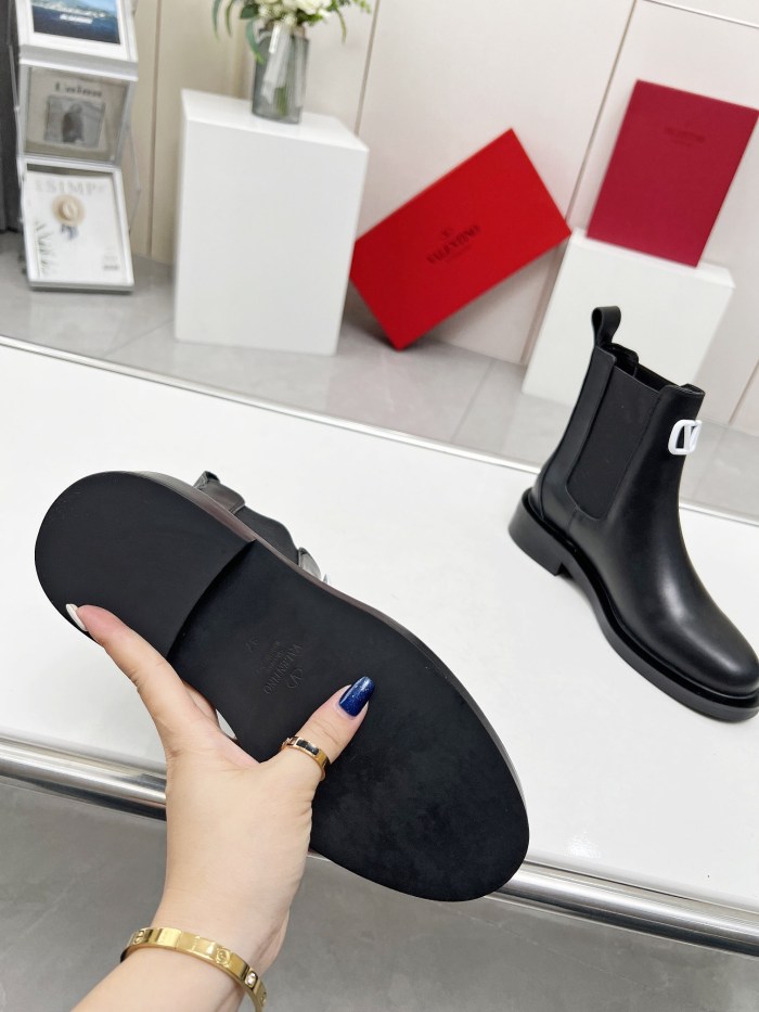 Valentino 001 boots XM023093