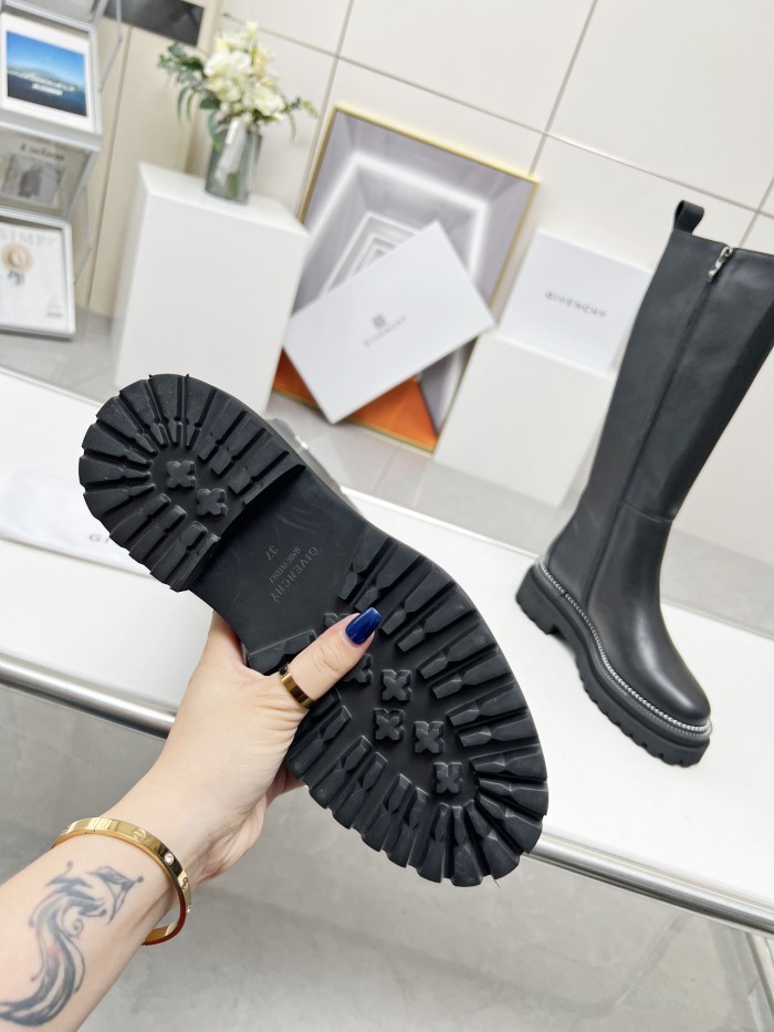 Givenchy 001 boots XM023004