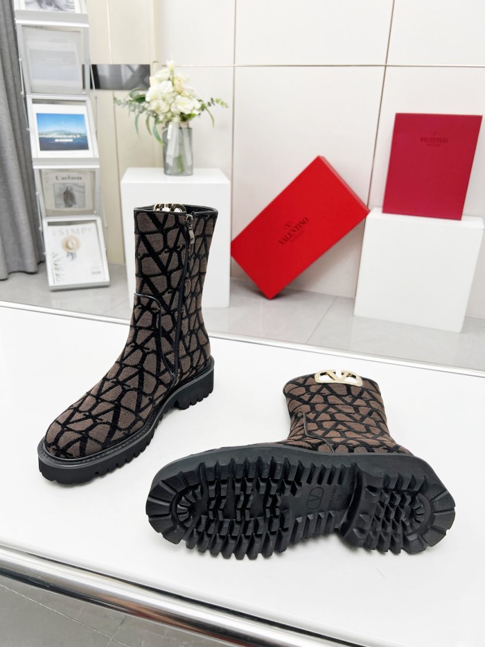 Valentino 004 boots XM003