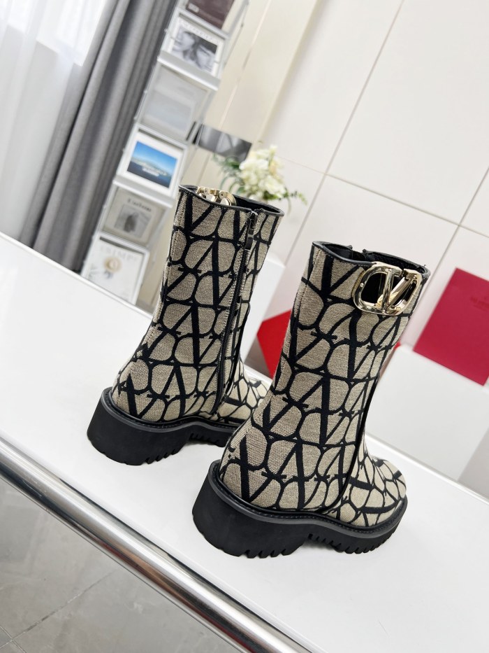Valentino 004 boots XM003