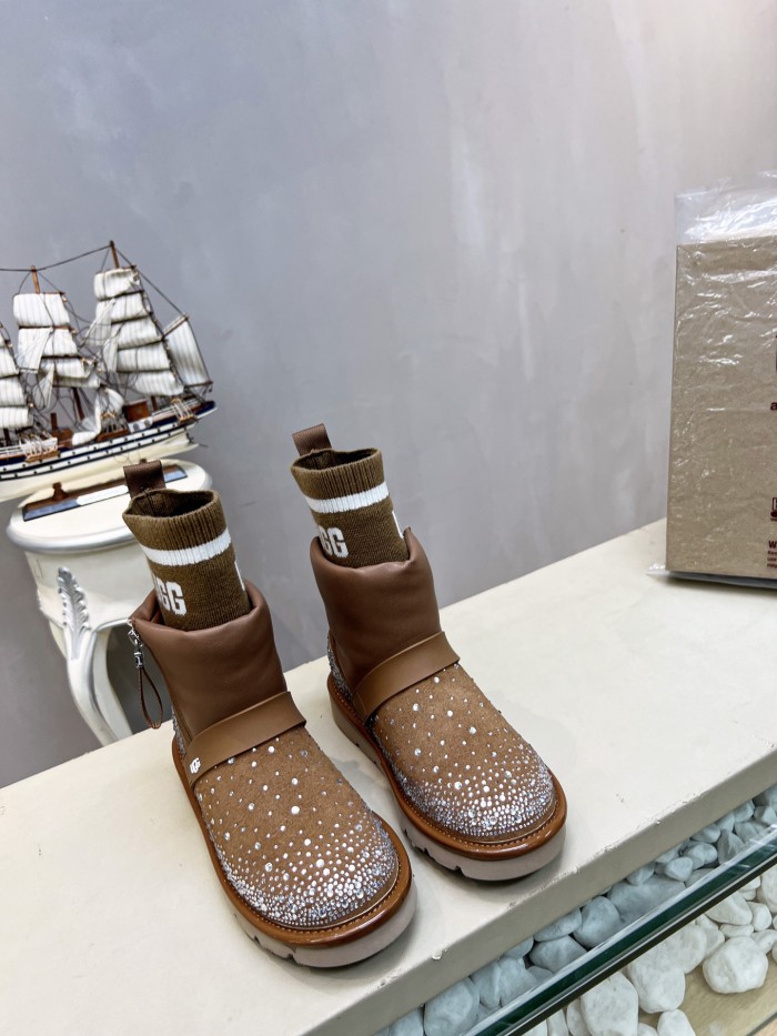UGG 053 boots XM562