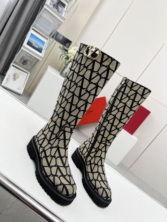 Valentino 005 boots XM083