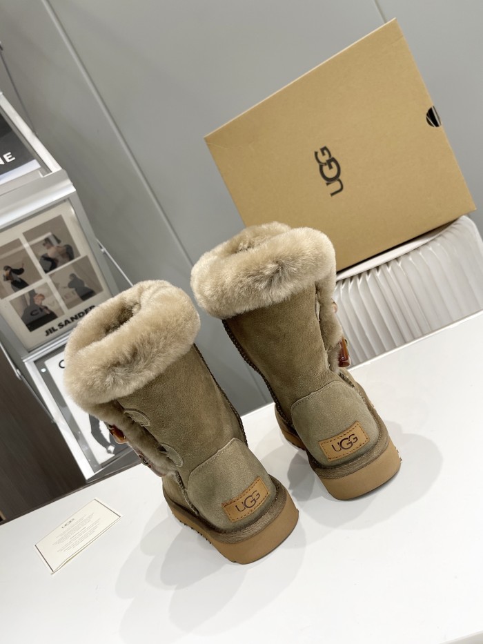 UGG 050 boots XM082