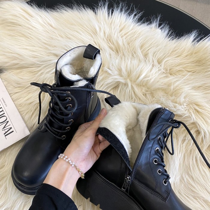 UGG 060 boots XM023