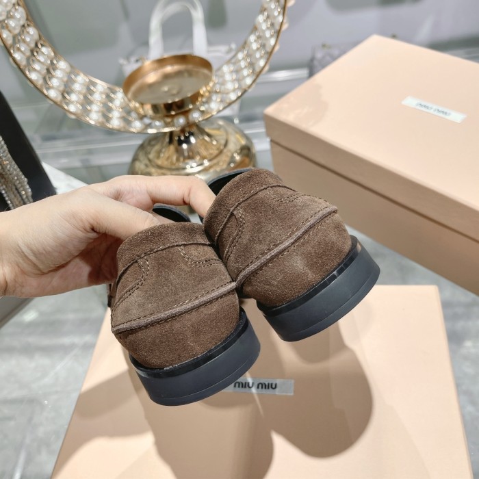 Miu Miu 007 Casual shoes XM092