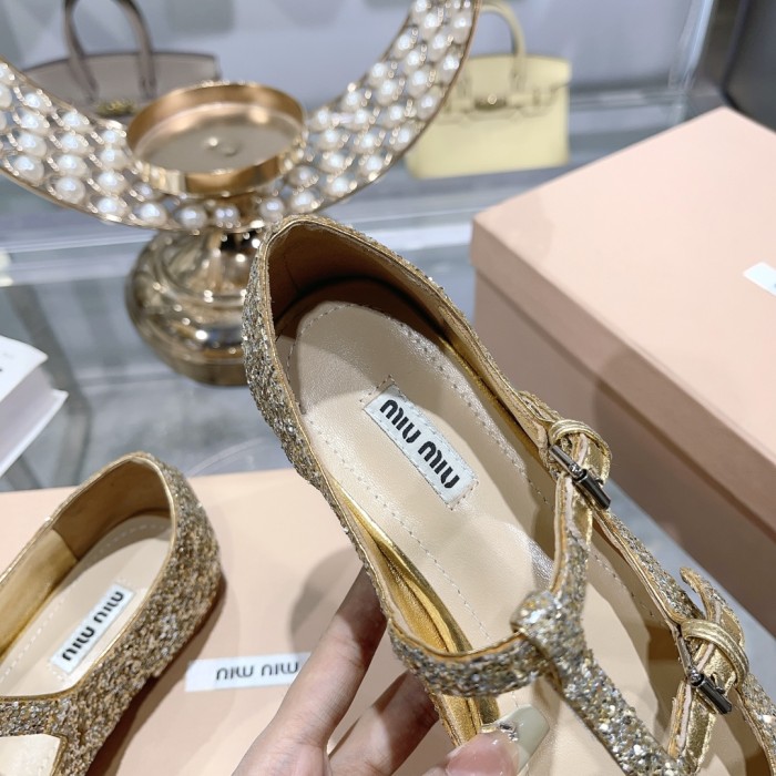 Miu Miu 003 Casual shoes XM092