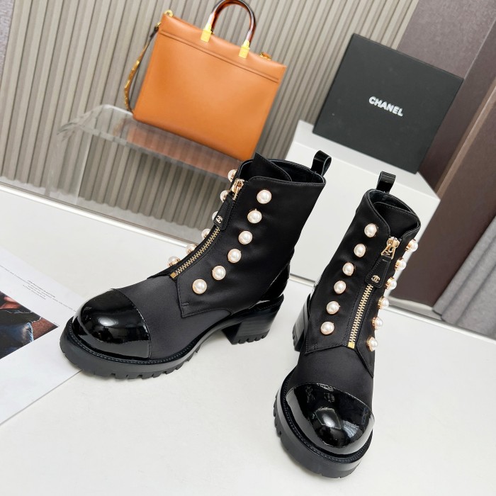 Chanel 009 boots XM063