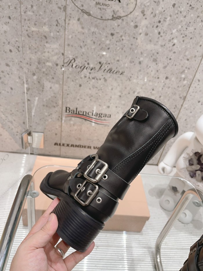 Miu Miu 003 boots XM024
